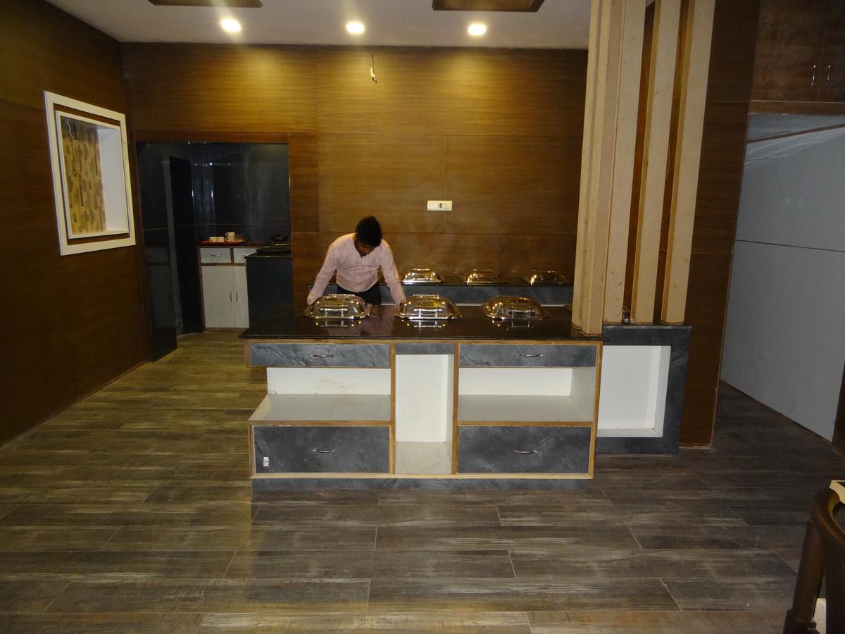 Kamakshi Residency By Royal Collection Hotel & Resorts Tapovan Exterior foto